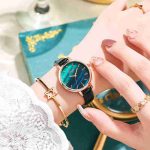 Fashion Retro Watch Ladies Small Green Watch Disc Peacock Blue Quartz Watch-ZX-012 - Image 4